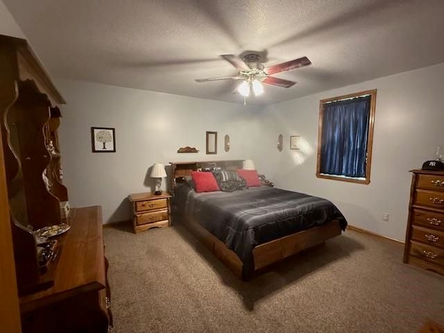 2454 S 300 East Road, Huntington, IN 46750