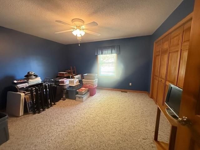 2454 S 300 East Road, Huntington, IN 46750