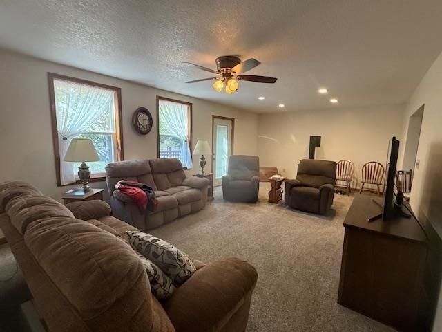 2454 S 300 East Road, Huntington, IN 46750