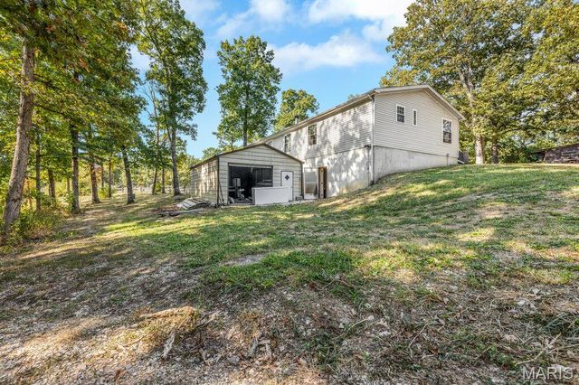 29022 Pinnacle Lake Road, New Florence, MO 63363
