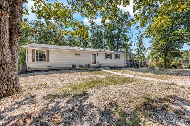29022 Pinnacle Lake Road, New Florence, MO 63363