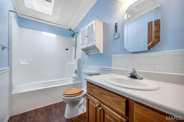 29022 Pinnacle Lake Road, New Florence, MO 63363