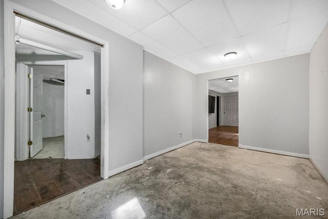 29022 Pinnacle Lake Road, New Florence, MO 63363