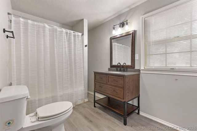 1901 E 9th Street, Okmulgee, OK 74447