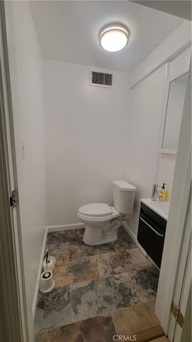 341 Bonito Avenue, Long Beach, CA 90802