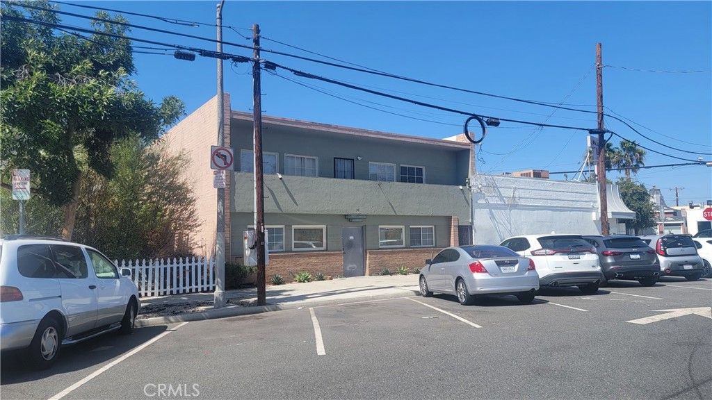 341 Bonito Avenue, Long Beach, CA 90802