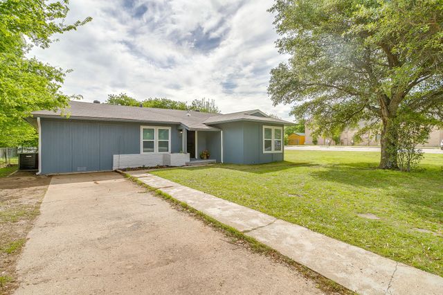 500 N Main Street, Joshua, TX 76058