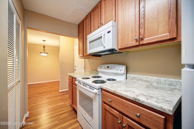 2101 Speed Ave 6, Louisville, KY 40205
