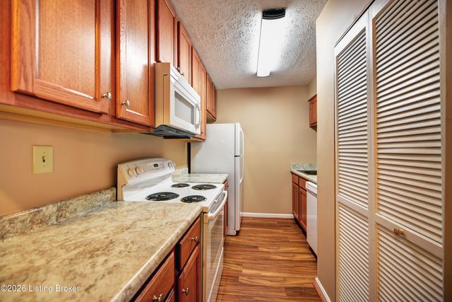 2101 Speed Ave 6, Louisville, KY 40205