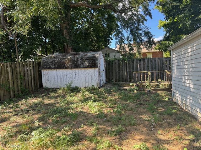 1314 Allendale Avenue, Akron, OH 44306