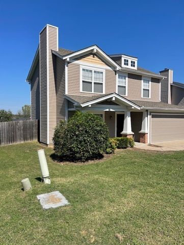 2833 Paddle Wheel Dr, Nashville, TN 37214