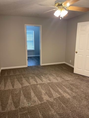 2833 Paddle Wheel Dr, Nashville, TN 37214