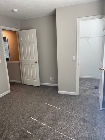 2833 Paddle Wheel Dr, Nashville, TN 37214