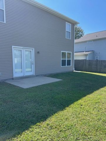 2833 Paddle Wheel Dr, Nashville, TN 37214