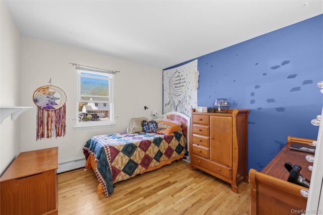 140 Tremper Street, Holbrook, NY 11741