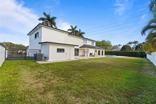 17740 SW 83rd Avenue, Palmetto Bay, FL 33157