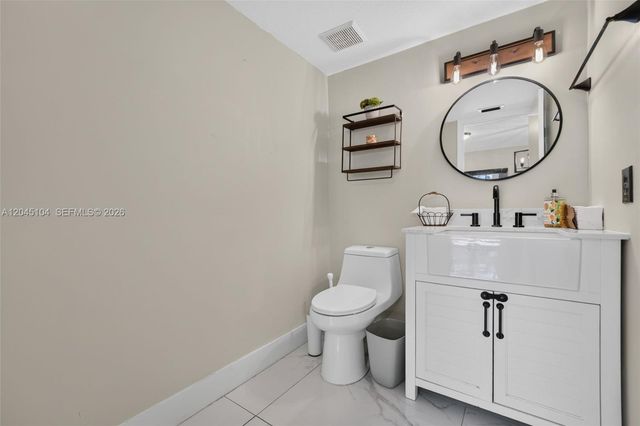 15602 SW 109th Terrace, Miami, FL 33196
