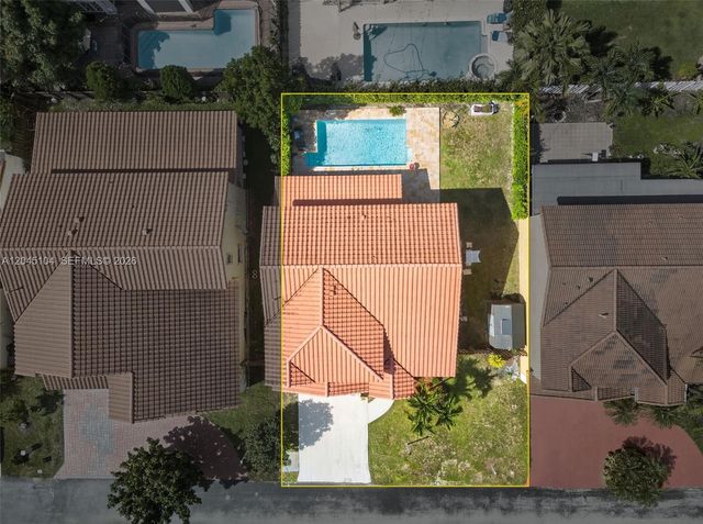 15602 SW 109th Terrace, Miami, FL 33196