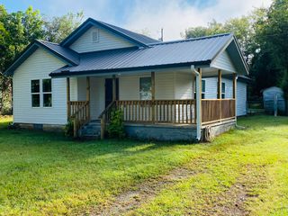 215 N Lunen Street, Melbourne, AR 72556