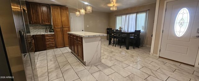 5454 W ROANOKE Avenue, Phoenix, AZ 85035