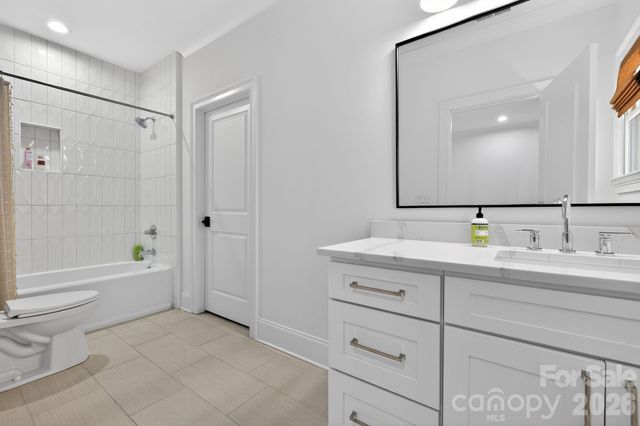 4047 Alexandra Alley Drive, Charlotte, NC 28210