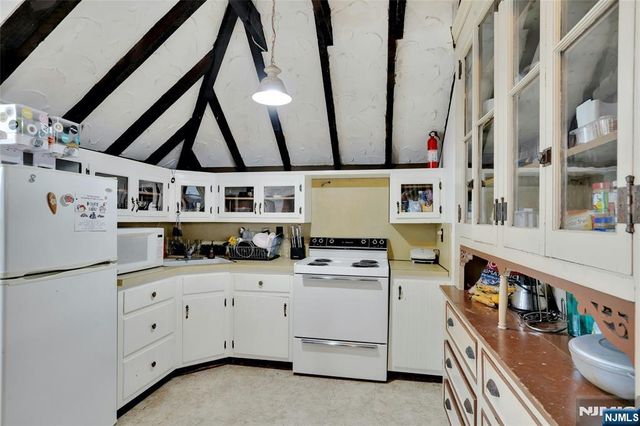 706-708 Grand Avenue, North Bergen, NJ 07047