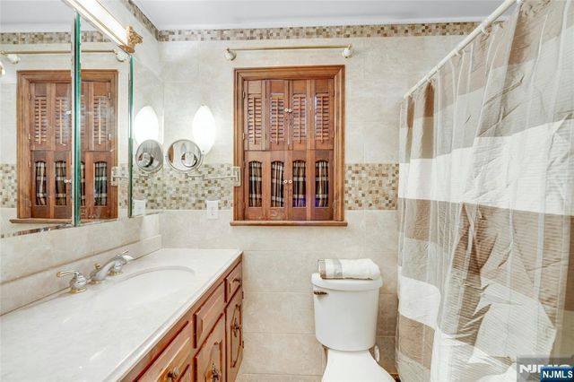 706-708 Grand Avenue, North Bergen, NJ 07047