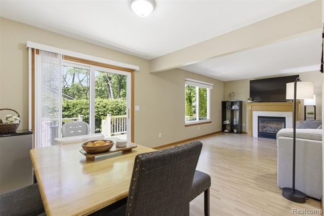 6790 Edwood Avenue, West Bloomfield, MI 48324