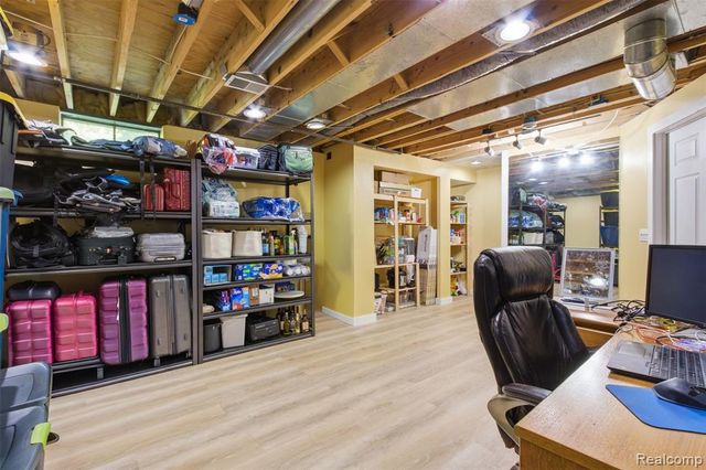 6790 Edwood Avenue, West Bloomfield, MI 48324