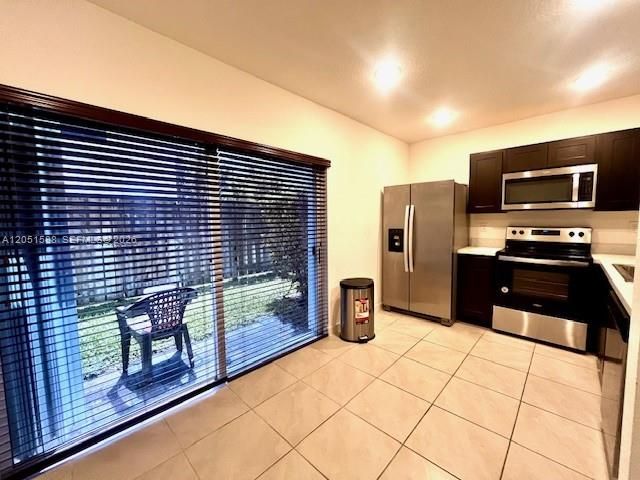 475 NE 5th Lane, Florida City, FL 33034