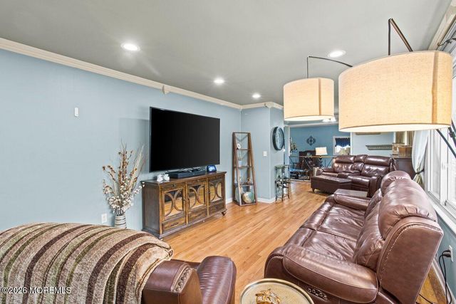 687 Hopping Road, Belford, NJ 07718