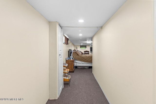 687 Hopping Road, Belford, NJ 07718