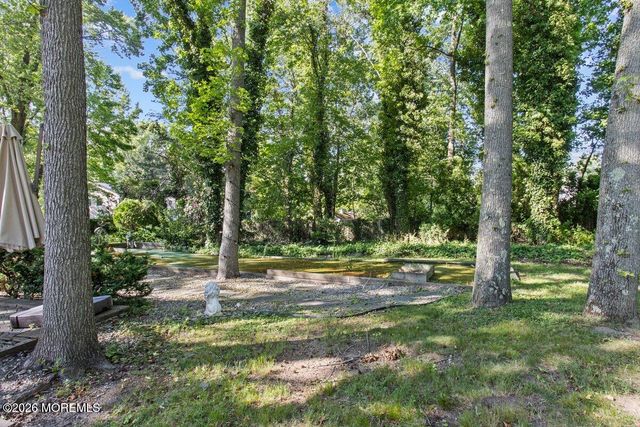 687 Hopping Road, Belford, NJ 07718