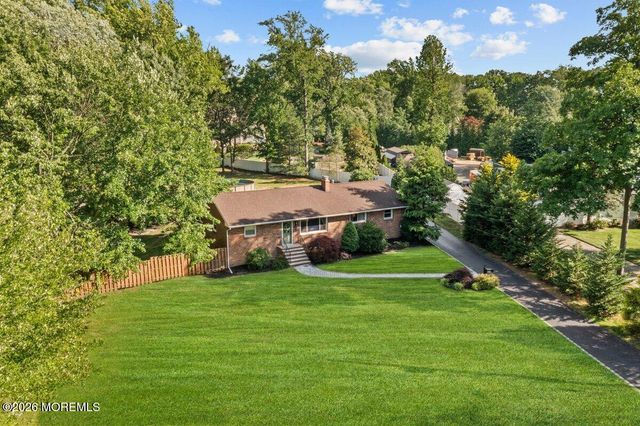 687 Hopping Road, Belford, NJ 07718