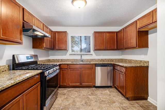 1169 Oaks Place, Stone Mountain, GA 30083