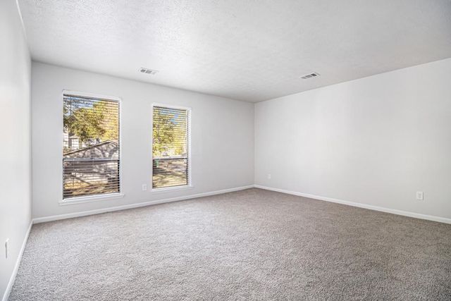 1169 Oaks Place, Stone Mountain, GA 30083