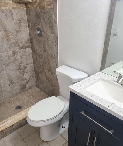 6830 MAGNOLIA POINTE CIRCLE, Orlando, FL 32810