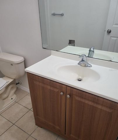 6830 MAGNOLIA POINTE CIRCLE, Orlando, FL 32810