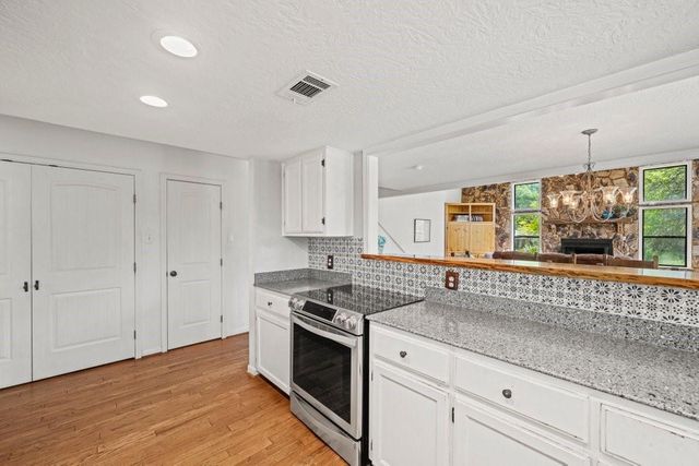 707 Flite Acres RD, Wimberley, TX 78676