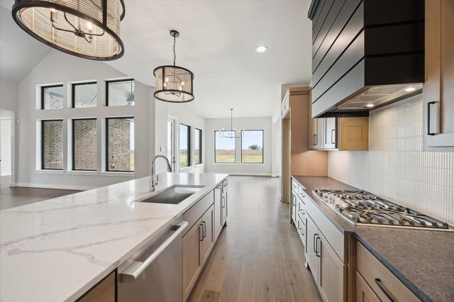 1031 Lake Breeze Drive, Waller, TX 77484