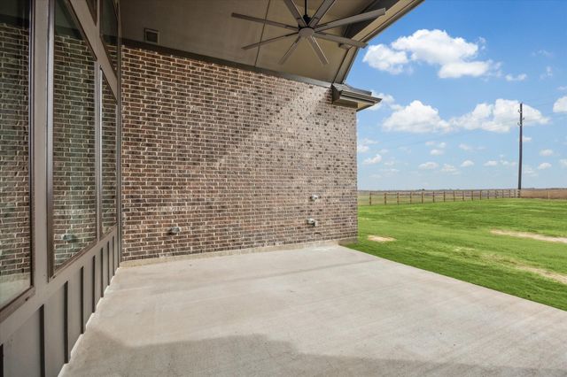 1031 Lake Breeze Drive, Waller, TX 77484