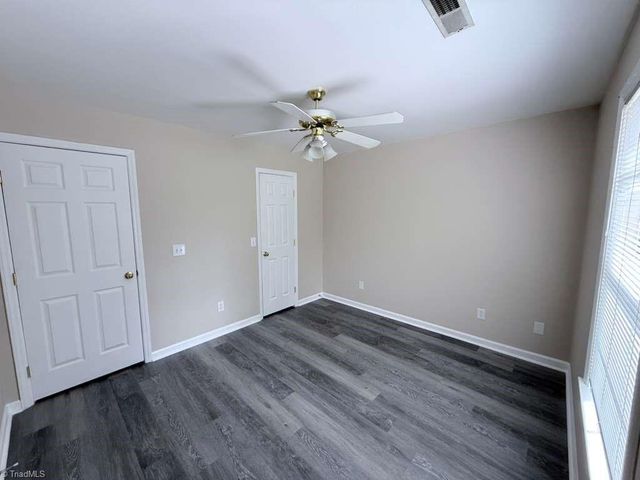 3904 Landover Drive, High Point, NC 27265