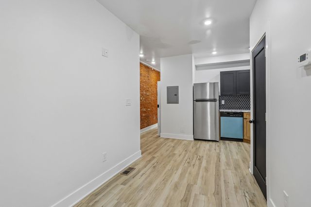 4529 N 16TH ST, Philadelphia, PA 19140