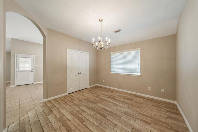 30627 N Sulphur Creek Drive, Magnolia, TX 77355