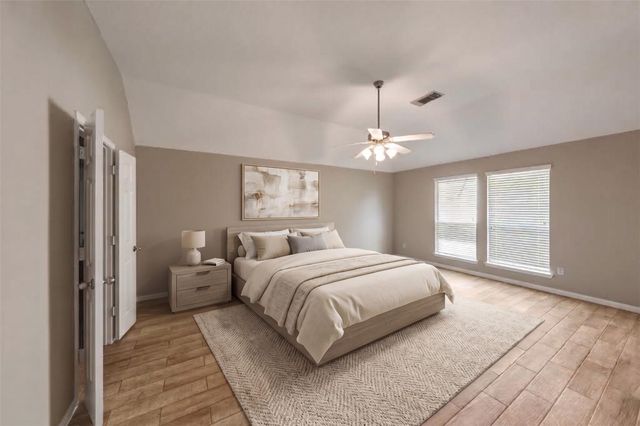 30627 N Sulphur Creek Drive, Magnolia, TX 77355