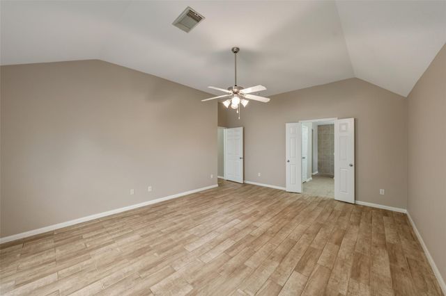 30627 N Sulphur Creek Drive, Magnolia, TX 77355
