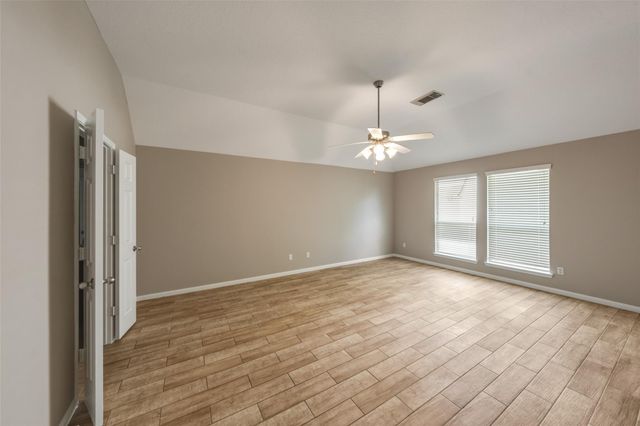 30627 N Sulphur Creek Drive, Magnolia, TX 77355
