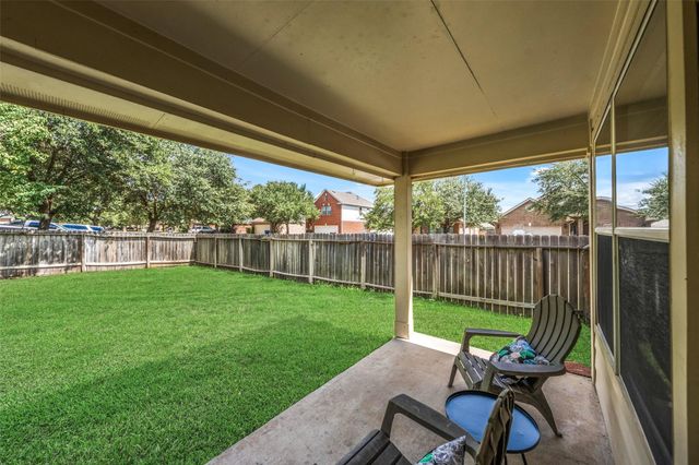 30627 N Sulphur Creek Drive, Magnolia, TX 77355
