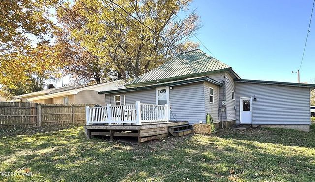 1203 4th Street Street, Monett, MO 65708