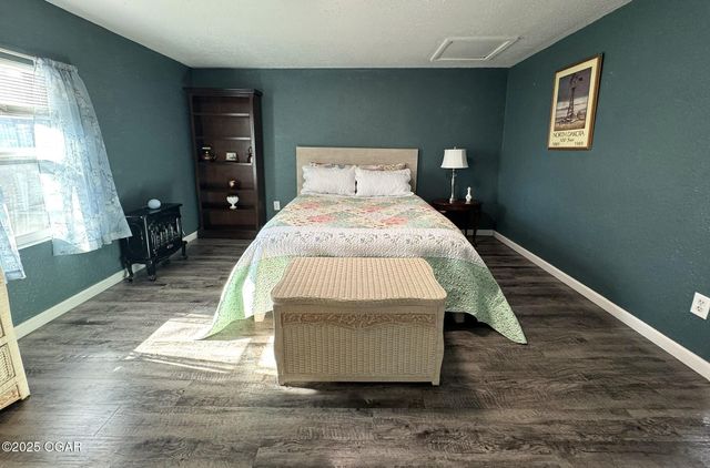 1203 4th Street Street, Monett, MO 65708